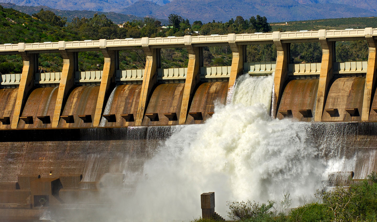  Why aren’t we harnessing the power of hydro as part of a comprehensive energy mix